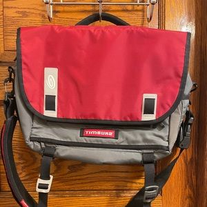Timbuk2 laptop messenger bag